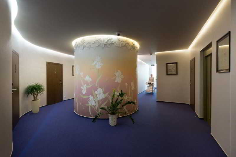 חארקיב Iris Art Hotel מראה חיצוני תמונה