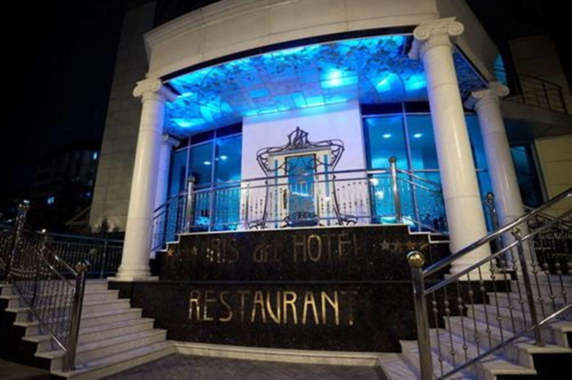 חארקיב Iris Art Hotel מראה חיצוני תמונה