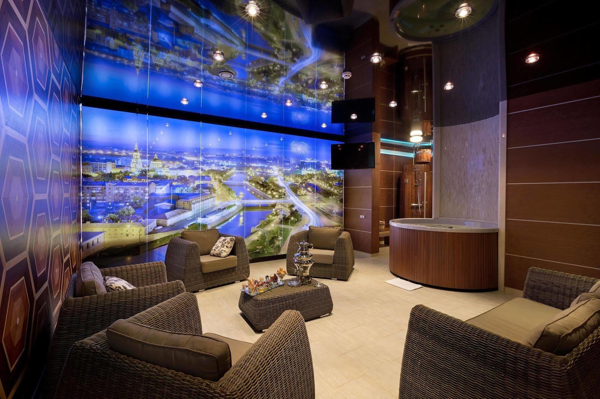 חארקיב Iris Art Hotel מראה חיצוני תמונה